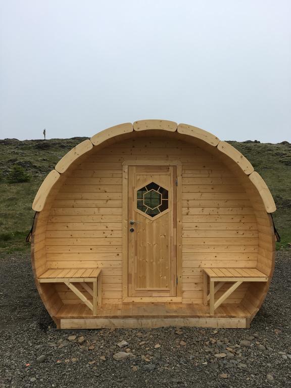 Framtid Camping Lodging Barrels Hotel Djúpivogur Exterior foto