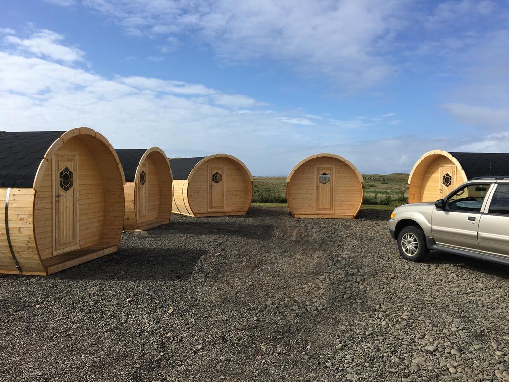 Framtid Camping Lodging Barrels Hotel Djúpivogur Exterior foto